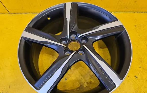 Volvo XC60 R19 alloy rim 31362963