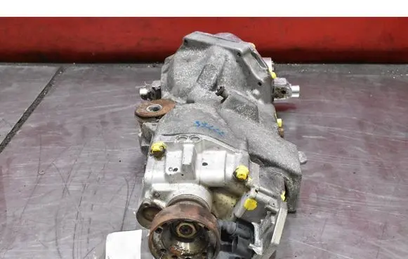 Volvo XC90 Rear differential P8653553