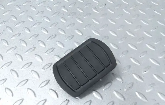 Citroen C4 III e-C4 Brake pedal 9824803980