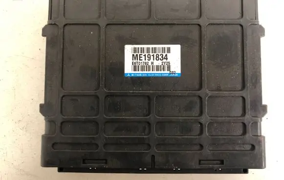 Mitsubishi Pajero Engine control unit/module ME191834