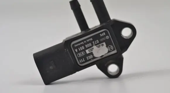 Audi A6 S6 C6 4F Exhaust gas pressure sensor 07Z906051A 002711