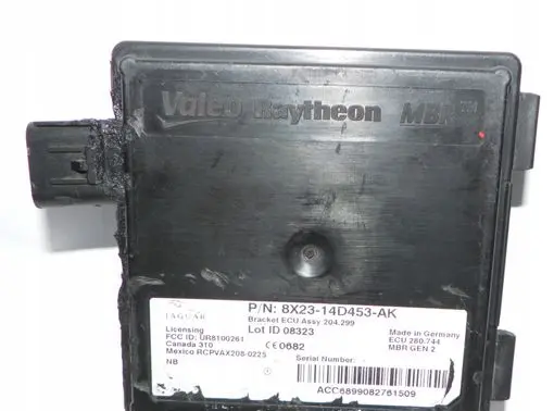 Jaguar XF X250 Xenon control unit/module UR8100261 RCPVAX2080225 8X23-14D453-AK