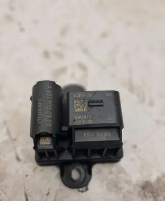 Mercedes-Benz C W204 Glow plug pre-heat relay 0522120204 GZE4EV SW2011