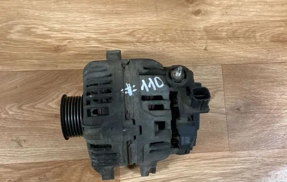 Toyota Avensis T250 Generator/alternator 0124325079 270600D140A