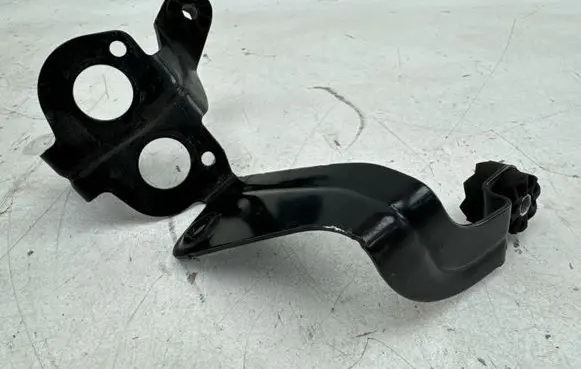 BMW 4 F32 F33 ABS pump bracket 6798904