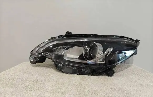 Peugeot 108 Headlight/headlamp 90144088 811500H150