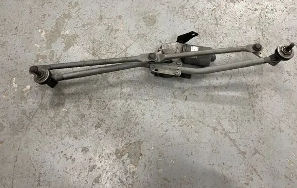 Mercedes-Benz Sprinter W906 Front wiper linkage and motor 405146