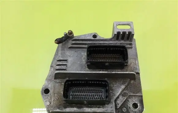 Opel Astra H Engine control unit/module 12230740