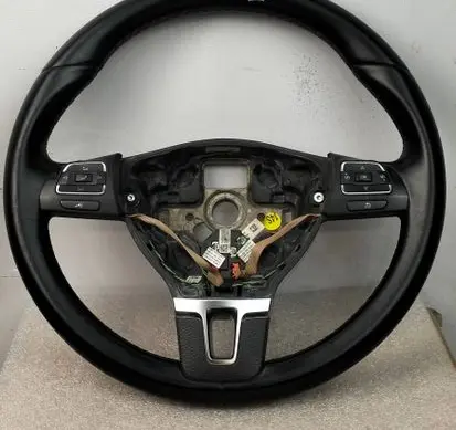 Volkswagen Tiguan Steering wheel 1T0419091AD