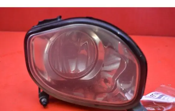 Toyota Avensis Verso Front fog light 81210-05060