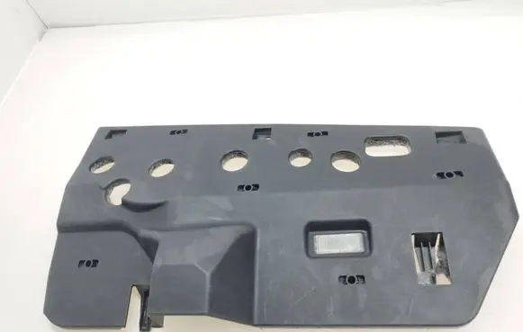 Dashboard lower bottom trim panel
