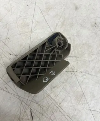Audi Q7 4L Engine bonnet (hood) release handle 4L1823533