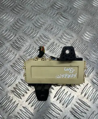 KIA Sorento Other relay 919402P600