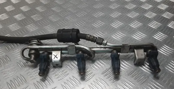 Audi A6 S6 C5 4B Fuel injectors set 0280156065 06B133551M 06B133681