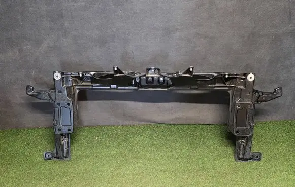 Porsche Panamera (971) Radiator support slam panel 971805931C