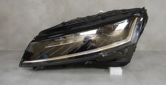 Skoda Superb B8 (3V) Headlight/headlamp 3V1941015D