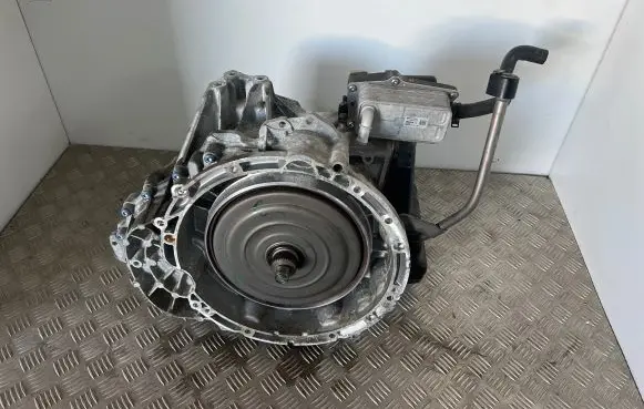 Infiniti Q30 Automatic gearbox A2463702102 ZGS A2463710900