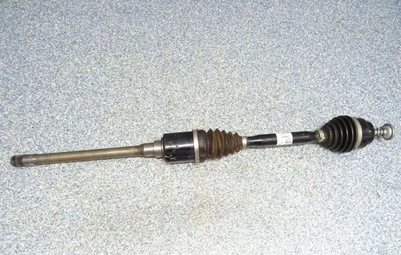 BMW X4 G02 Front driveshaft 8643184