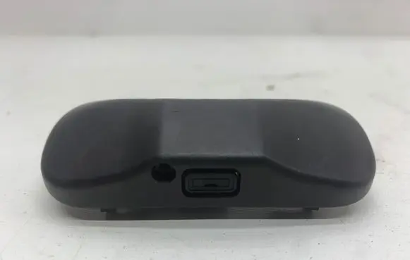Windshield washer spray nozzle