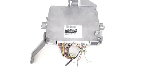 Toyota Prius (XW20) Engine control unit/module 2751009522 8966147170