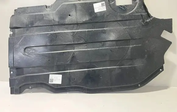 BMW X7 G07 Side bottom protection 9477805