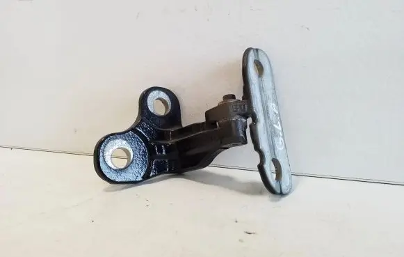 Jaguar XE Rear door lower hinge