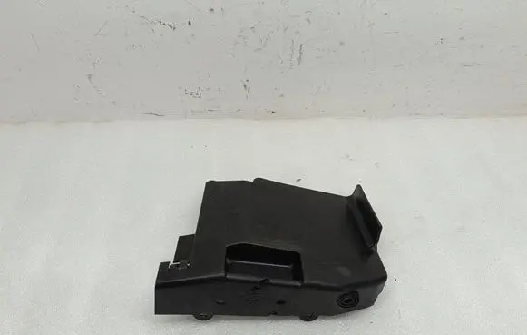 Volkswagen Golf IV Headlight/headlamp dust cover 1J0805965