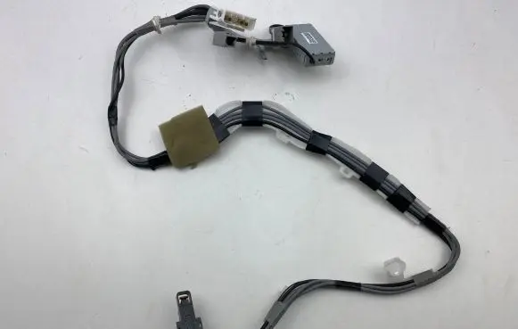 Toyota Prius Prime Aerial antenna amplifier 8630047160 1460005450B101 86101