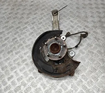 Lexus IS III XE30 Front wheel hub 4320253010