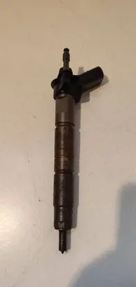 BMW X1 E84 Fuel injector 7805428 780542802