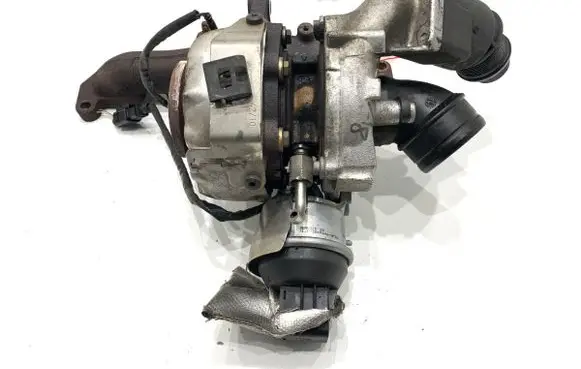 Volkswagen Golf VI Turbo 03L253056G