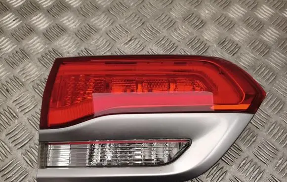 Jeep Grand Cherokee Rear/tail lights 68236137AD