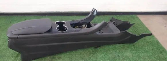 Ford Mondeo MK V Center console