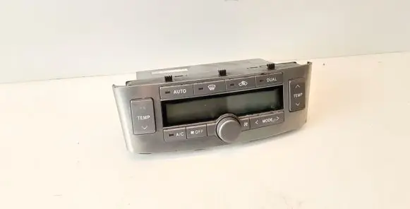 Toyota Avensis T250 Climate control unit 5590005270 5590205050H