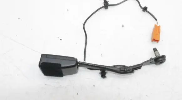 Land Rover Discovery Sport Front seatbelt buckle FK7261208AD