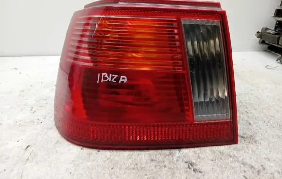 Seat Ibiza II (6k) Rear/tail lights 6K6945257C 964039