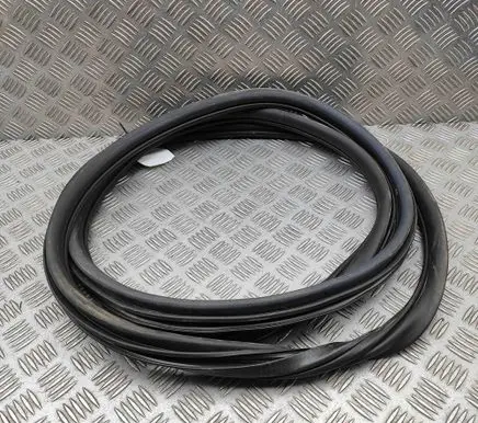 Volkswagen Multivan T7 Rubber seal rear door 7T0843791D