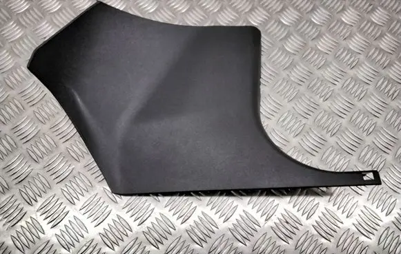Mercedes-Benz E W212 Foot area side trim A2126800606