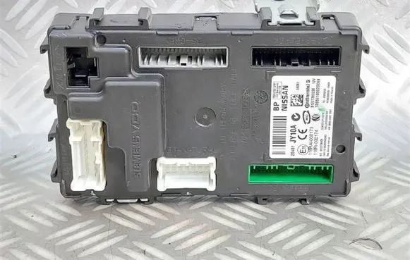 Renault Koleos I Fuse module 284B1JY10A