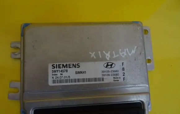 Hyundai Matrix Engine control unit/module 3910523680 39105-23680