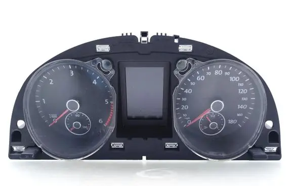 Volkswagen PASSAT CC Speedometer (instrument cluster) 3C8920970S