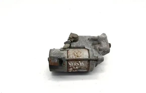 Toyota Yaris Starter motor 2810033040