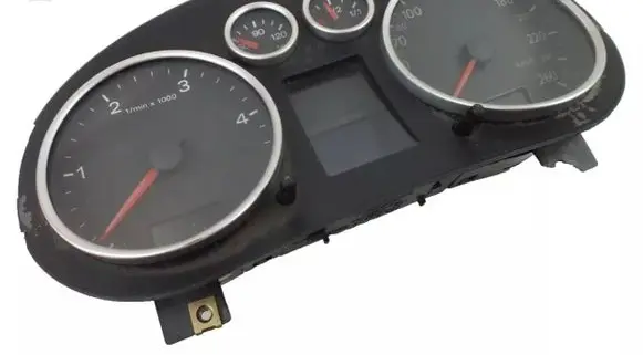 Audi A2 Speedometer (instrument cluster) 81117994