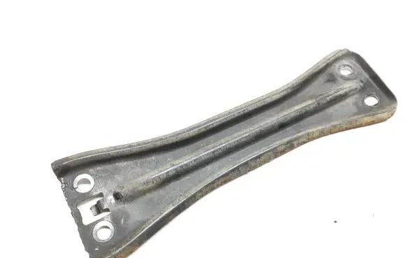 Ford Focus Muffler mount bracket/holder JX61F111E50AB