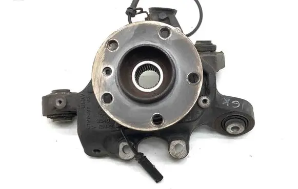 BMW X3 F25 Rear wheel hub 6790497