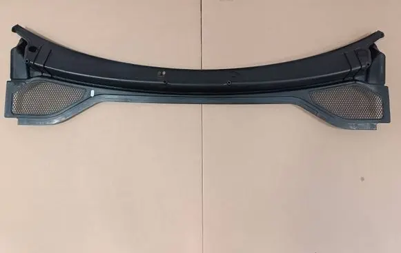 Audi Q3 F3 Wiper trim 81B819403