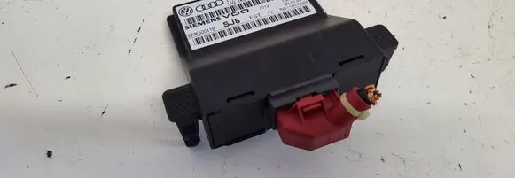Volkswagen Golf V Gateway control module 1K0907530L 5WK50011B 1K0907951