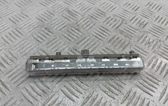 Toyota Auris 150 Third/center stoplight 8100612010