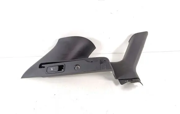 Renault Kadjar (D)pillar trim (top) 769356558R