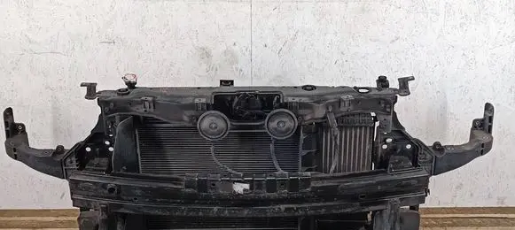 Hyundai i40 Radiator support slam panel 